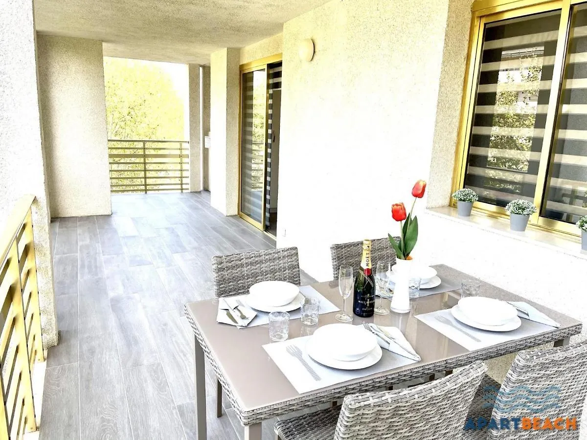 Apartbeach Novelty 3º Frente Playa Y Gran Terraza Salou 0*,  Spain