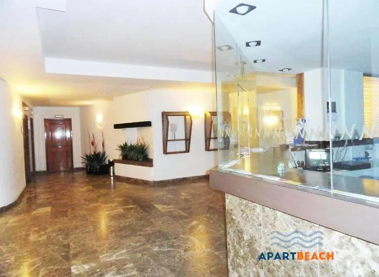 Apartbeach Novelty 3º Frente Playa Y Gran Terraza Salou Apartment